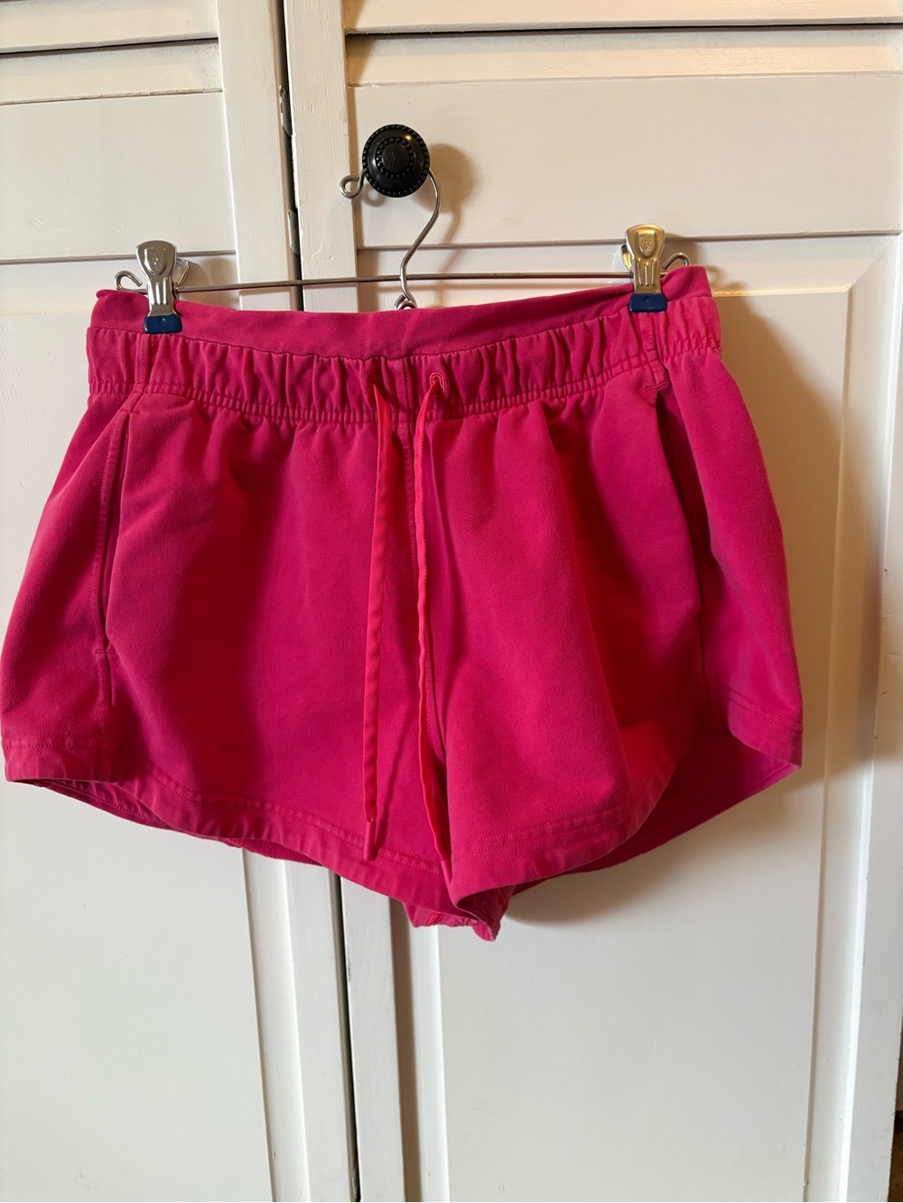 lululemon inner glow shorts